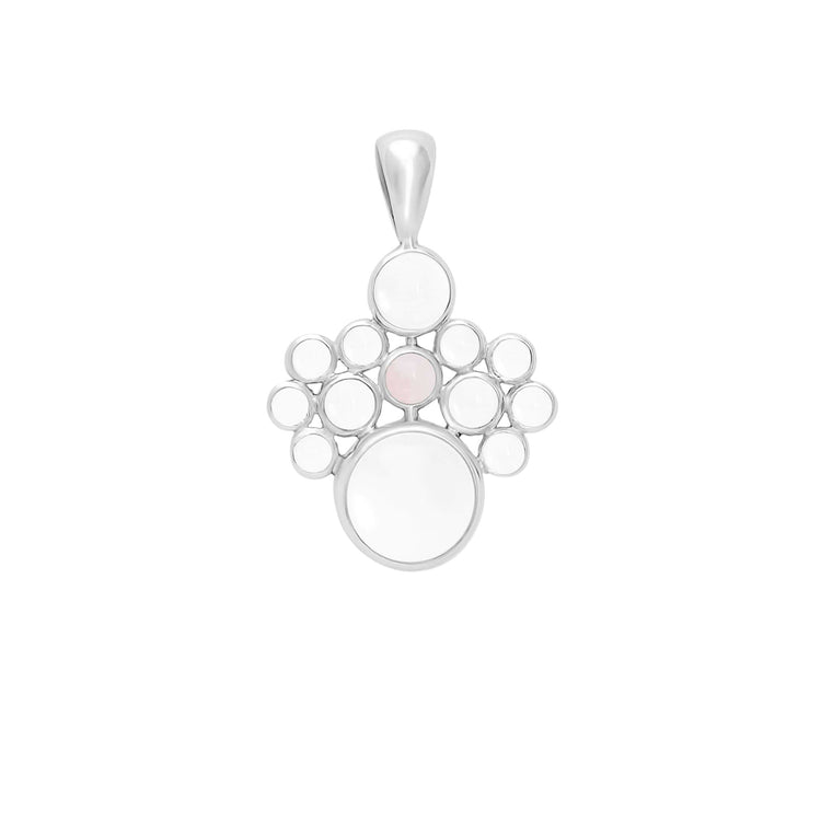 The Kaora Sandara Jewelry Silver Pendant Crystal Child combines a symmetrical design of overlapping circles with a matte finish in sterling silver 925. It features a cross-like shape where the largest circle is at the bottom, encircled by smaller circles and enhanced by crystal and rose quartz elements.