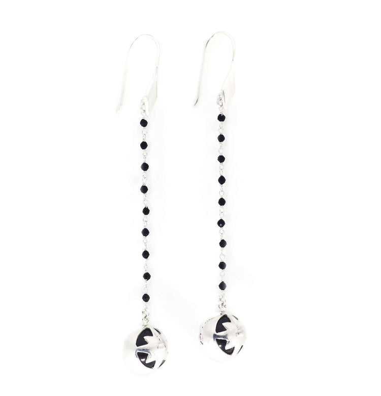 Magical Earhooks for a Timeless Night - Add Sparkle to Your Evening